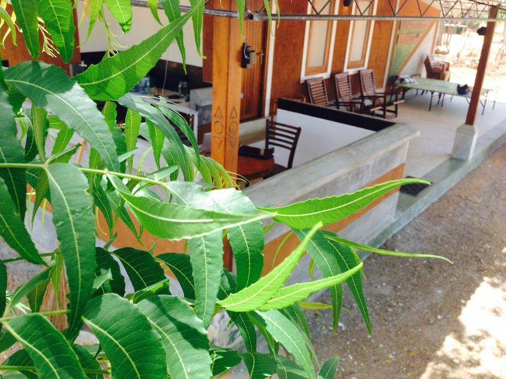 The Summer Corridor - Kataragama Exterior photo