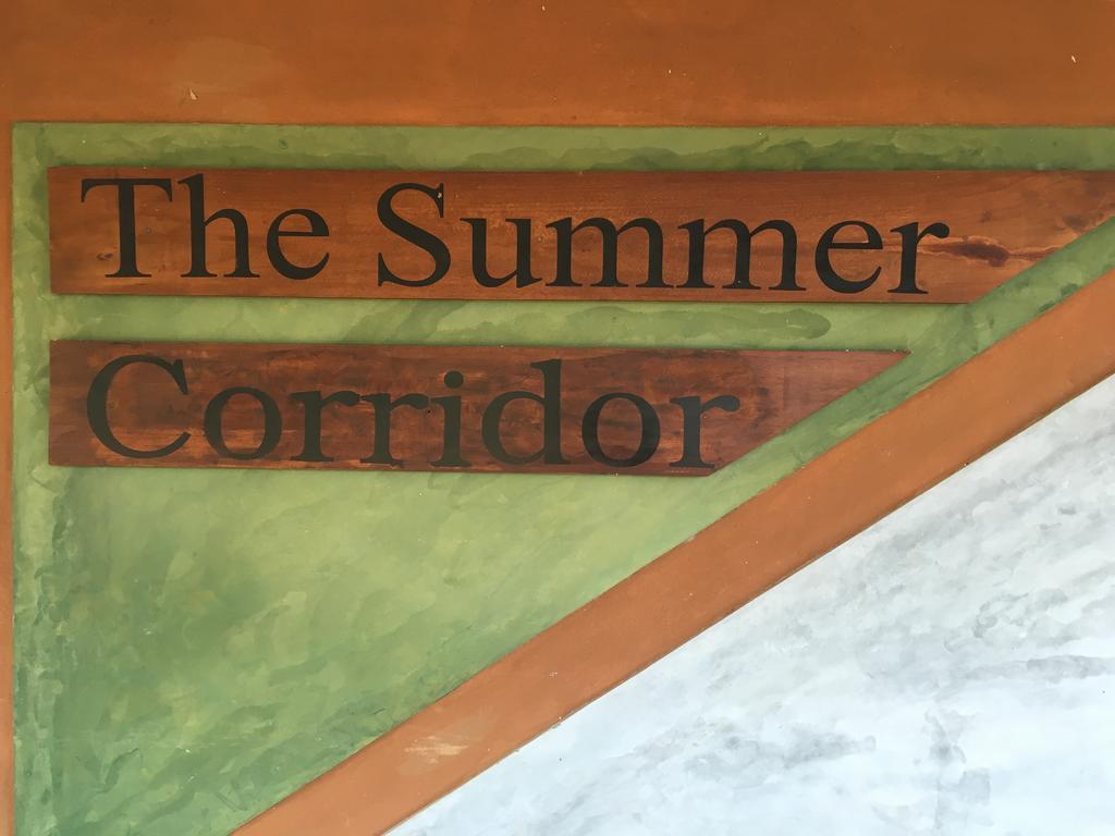 The Summer Corridor - Kataragama Exterior photo
